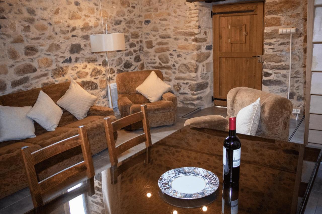 Vila Les Deux Lievres Villefranche-de-Rouergue Exteriér fotografie